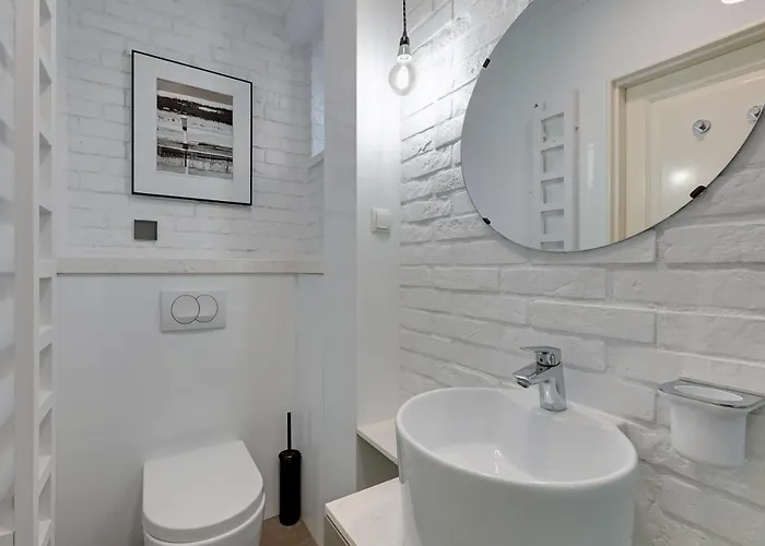 Grand - Entry - With Garden In Apartament *